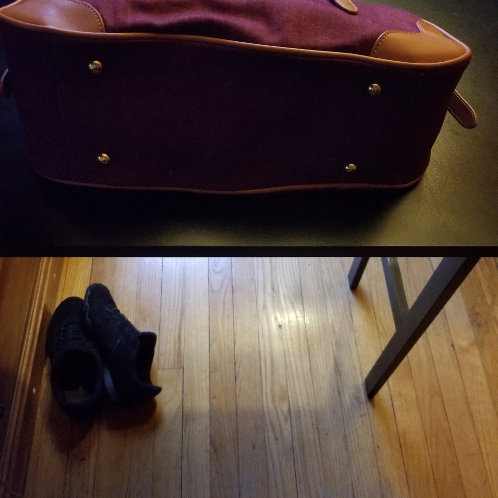 Iman purse burgundy in color - Picture 3 of 7